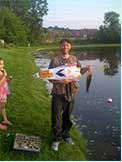 Catching fish with a rc boat, not a fishing rod